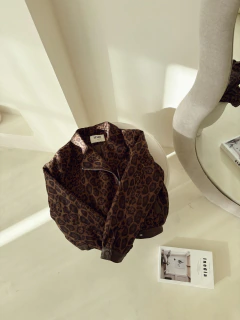 Campera Gamuzada Animal Print - tienda online