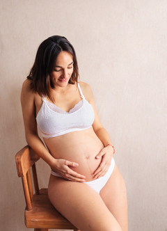 Corpiño para Amamantar Brenda Encaje Blanco - MONA MODERNA MADRE 