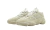 Yeezy 500 “Blush” na internet