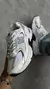 TÊNIS NEW BALANCE 530 BRANCO E PRATA - loja online