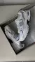 TÊNIS NEW BALANCE 530 BRANCO E PRATA - EXCLUSIVE OUTLET