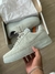 TÊNIS NIKE AIR FORCE 07 CINZA na internet