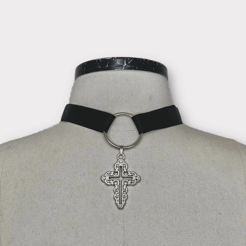 Choker Dalila