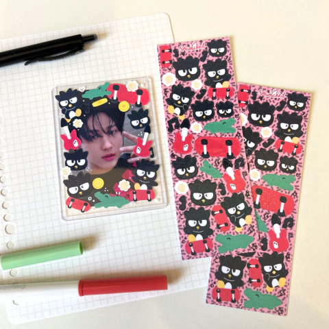 Cartela de adesivos Badtz Maru
