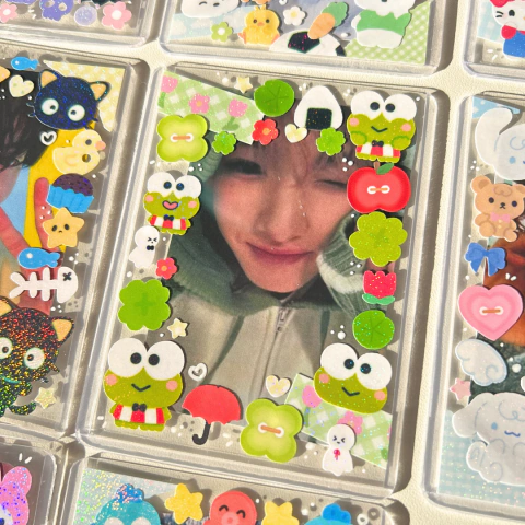 Toploaders decorados Sanrio - comprar online