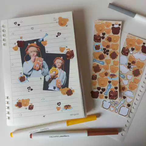 Cartela de adesivos ursinho panqueca