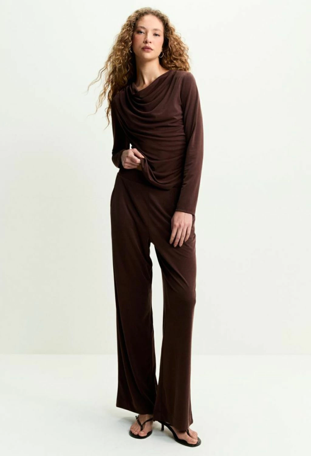 BLUSA FRANZIDO CANELADO 360 SHOULDER