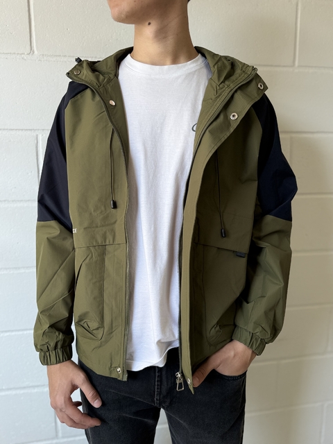 campera rompeviento singapur verde oscuro - comprar online