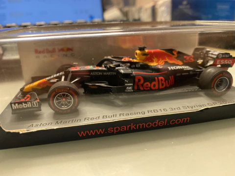 Red Bull RB16 2020 - Max Verstappen