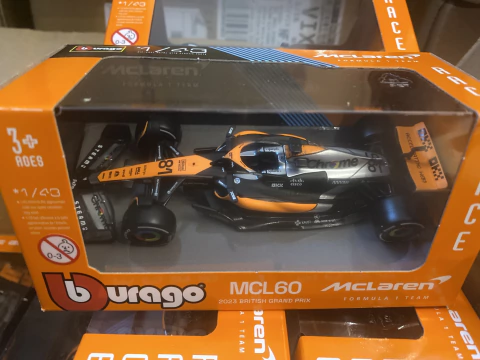 McLaren MCL60 2023 - Oscar Piastri sem piloto - comprar online