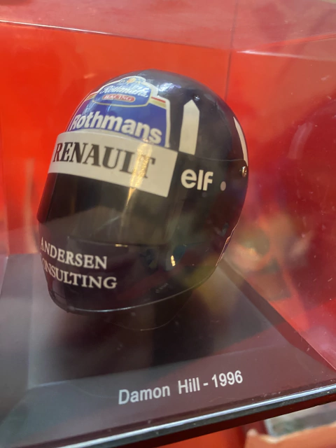 Capacete 1:5 - Damon Hill 1996
