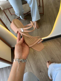 SALTO BAIXO BÁSICO NUDE - comprar online