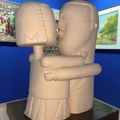 Inos Corradin escultura "Beijo" - Galeria Veronese