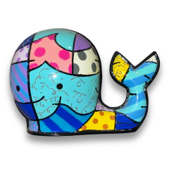 Romero Britto escultura “Baleia"