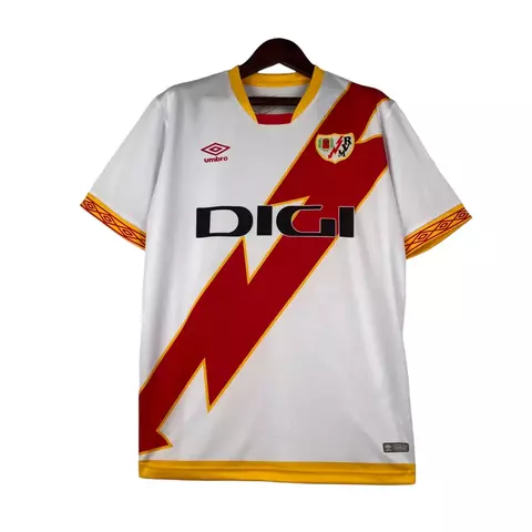 camisa-rayo-vallecano-i-home-23-24-torcedor-torcedora-Fan-masculina-umbro-branco e vermelha-europa-espanha-la liga-copa da espanha-champions league