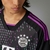 camisa-bayern-de-munique-ii-away-23-24-torcedor-Fan-masculino-adidas-preta e rosa-bayern-munique-europa-alemanha-bundesliga-copa-da-alemanha-champions-league