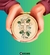 Matriz de Bordado Cruz com Folhagens – Jesus Vive | Bordado Religioso para Pano de Prato e Enxoval


