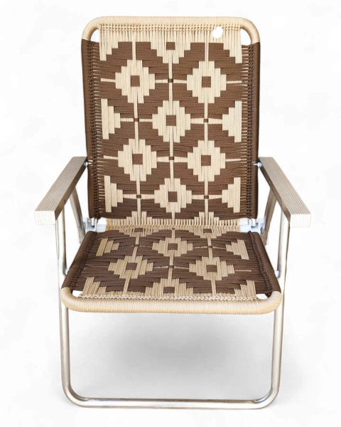 Cadeira Bacutias Versátil Conforto – Trama Olurê Cores: caramelo e marfim - comprar online