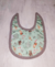 BABERO IMPERMEABLE ESTAMPADO ANIMALES BOSQUE