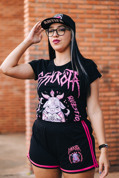 CAMISETA BAPHOMET FOFO - ETICAMENTE QUESTIONÁVEL
