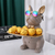MR. BULLDOG DECORATIVO SENTADO BEIGE + LENTES DE REGALO - BANDEJA - 23 CM DE ALTURA