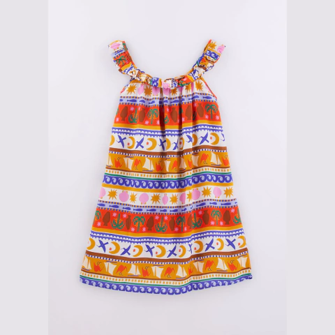 Vestido infantil com estampas coloridas e alças franzidas, ideal para meninas.
