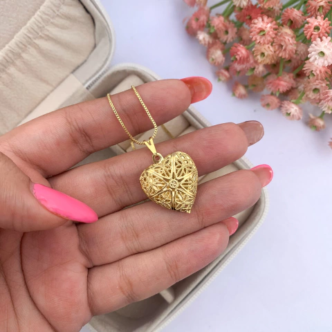 Colar Relicário Life M