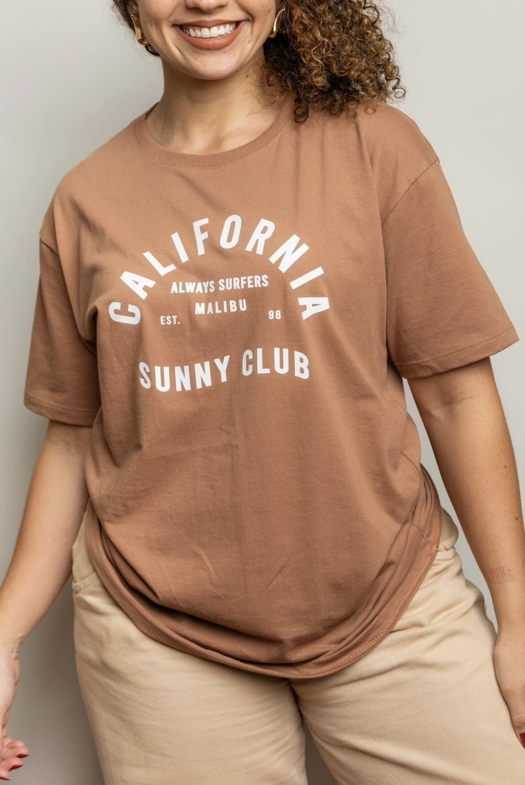 T-SHIRT OVERSIZED CALIFÓRNIA