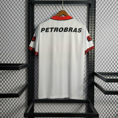 Camisa Flamengo 1995 Branca Modelo Retrô na internet