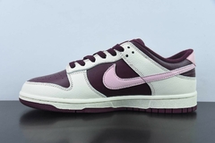Nike Dunk Low "Valentine's Day" - loja online