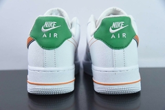 Nike Air Force X Stranger Things "Hawkins" na internet