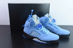 Nike Air Jordan 5 Retrô 'UNC University Blue'