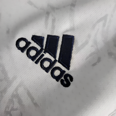 Camisa Real Madrid Dragão Chinês 22/23 na internet