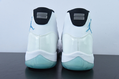 Nike Air Jordan 11 "Legend Blue" na internet