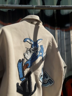 Imagem do Jaqueta LV Varsity “Milky White”