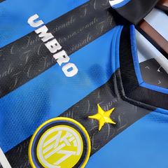 Camisa retro Inter de Milão 97/98 Modelo masculino na internet