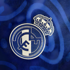 Camisa Real Madrid Fora 21/22 Modelo Retrô - comprar online