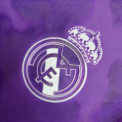 Camisa Real Madrid 17/18 Modelo Retrô na internet