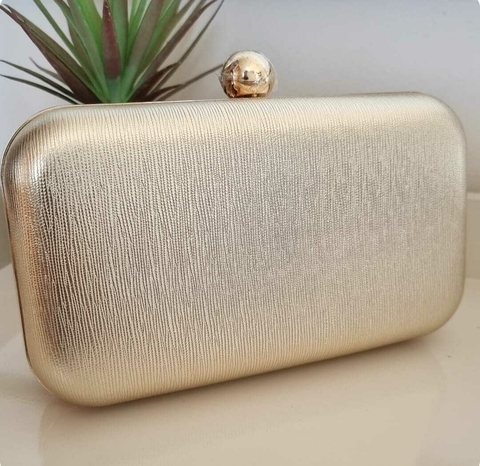 Clutch em Tecido Metalizado Dourada Ct090