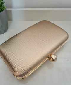 Clutch Metalizada Bronze com acabamentos em Dourado Ct013 - Veridiana Acessórios