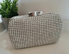 Clutch em Strass com Acabamentos em Banho Prata Ct 059