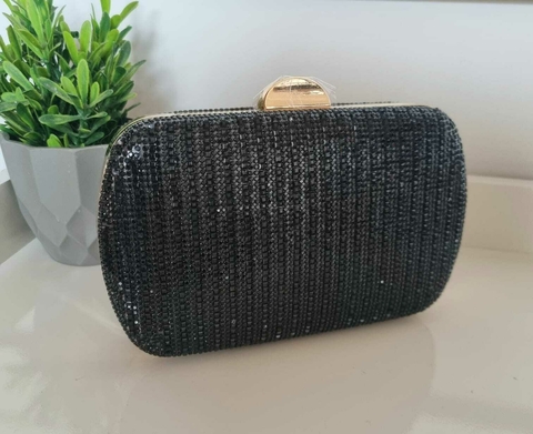 Clutch em Pedrarias com Acabamentos em Banho Dourado Ct 061
