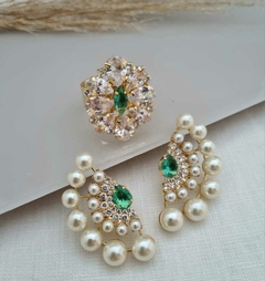 Conjunto de Brincos e Anel em Banho Dourado Cj 479