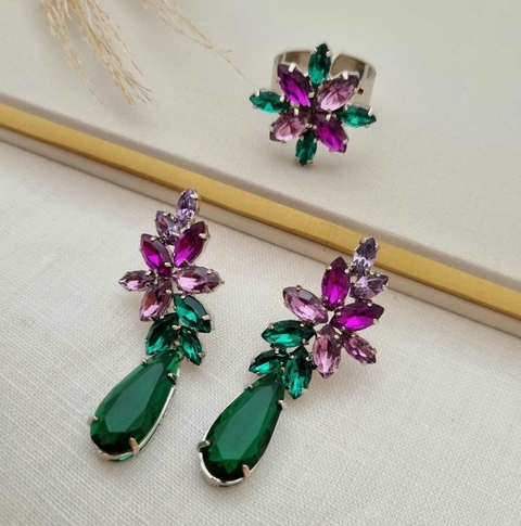 Conjunto de Brincos e Anel em Banho Prata Cj 498 - comprar online