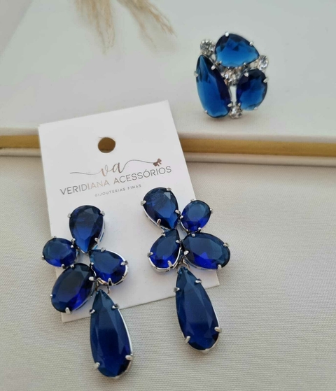 Conjunto de Brincos e Anel em Banho Prata Cj 548