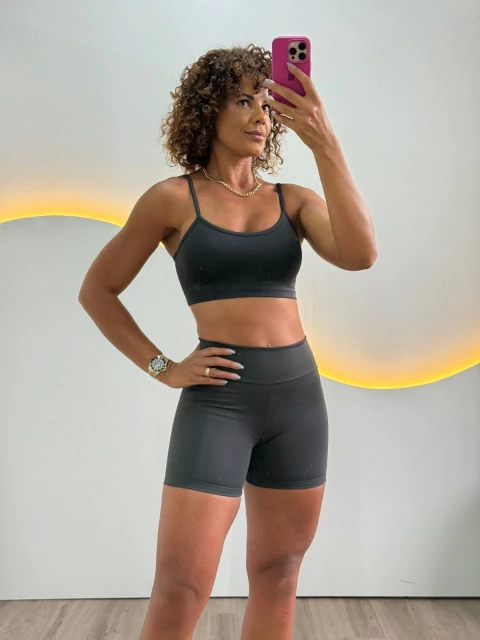 Conjunto fitness feminino shorts e top com elastan - comprar online