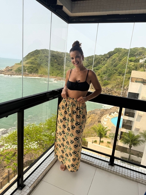 Saia longa estampada com elástico