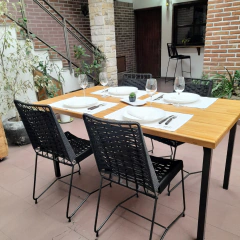 Imagen de $340.000 DE CONTADO. MESA EUCALIPTO ESTILO INDUSTRIAL PATAS RECTAS.