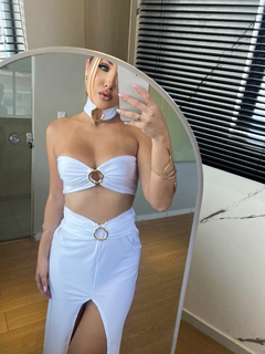 Conjunto Amanda - branco com CHOCKER na internet