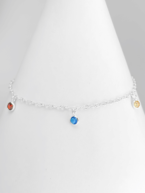 Pulseira com pedrinhas coloridas semijoia folheada a prata. - comprar online